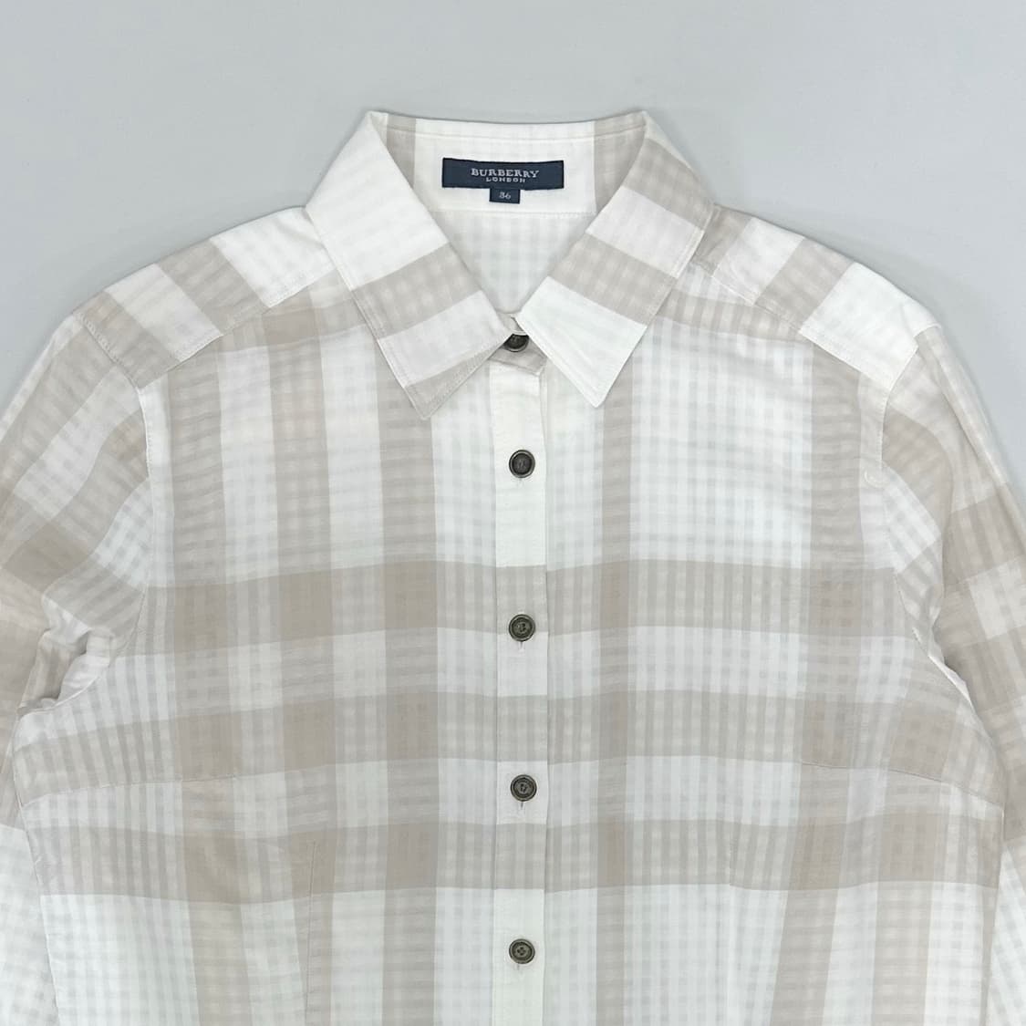 버버리 체크 셔츠 새상품 40만원대제품 상품이미지2