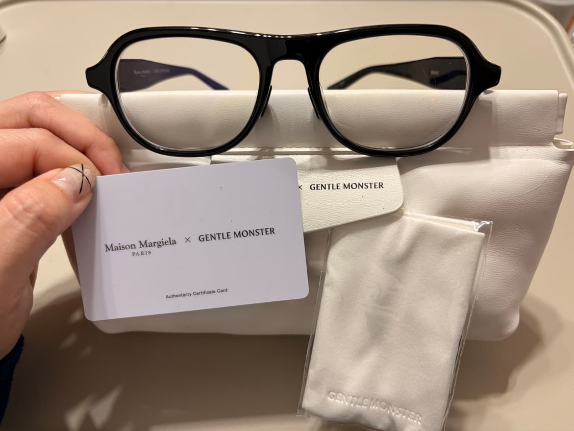 젠틀몬스터 메종마르지엘라 상품이미지1