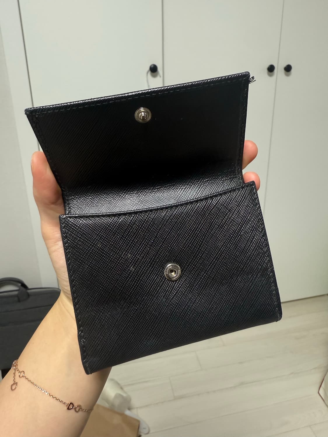 페레가모 반지갑 상품이미지2