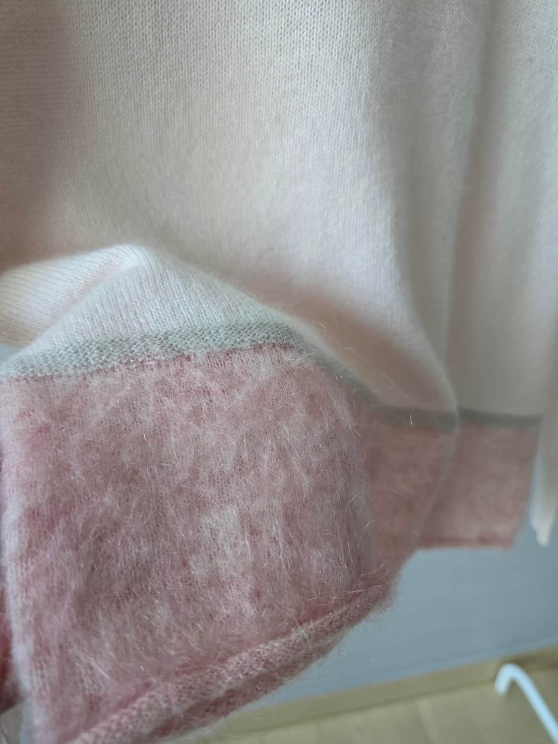 Gypsum 핑크 배색 앙고라 니트 M 상품이미지4