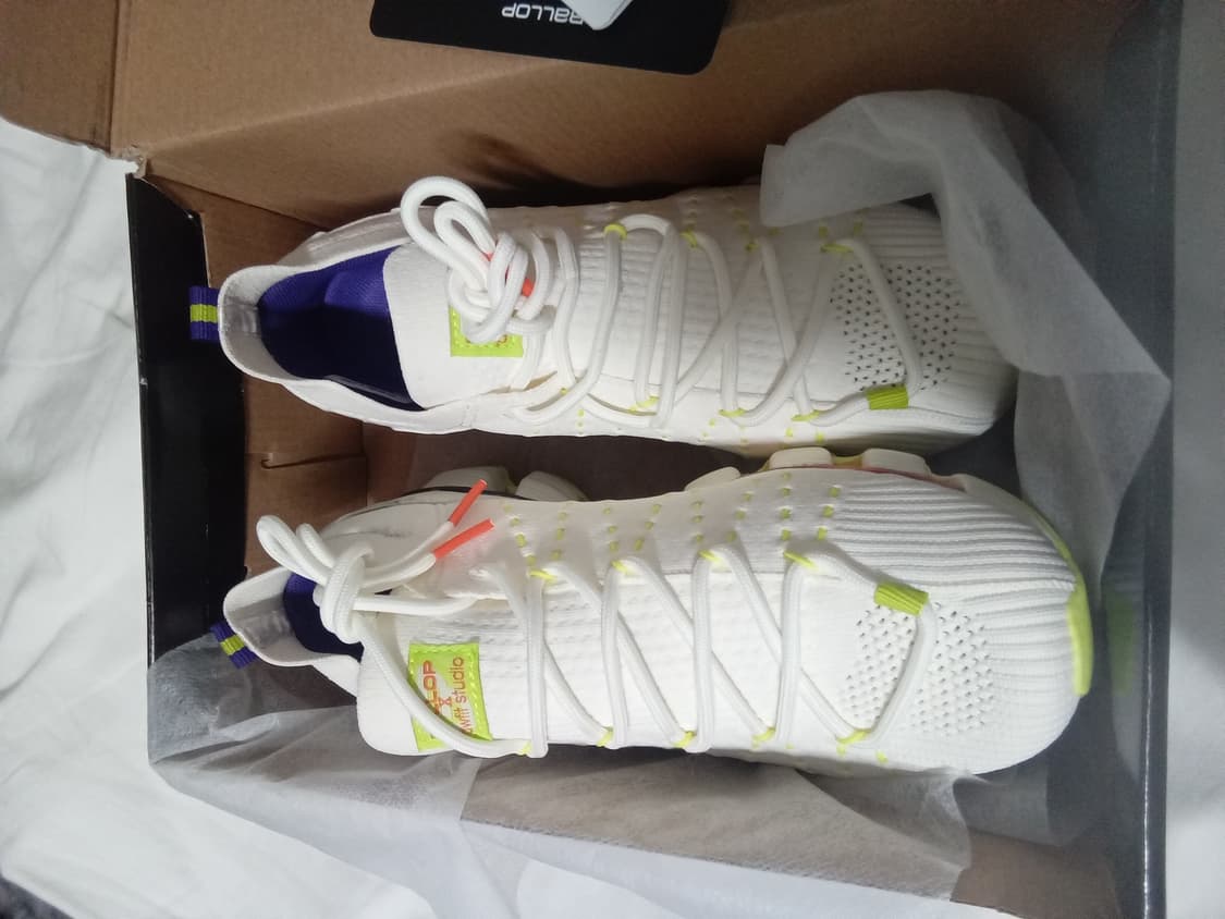 새제품,밸롭 티바트2.0 스튜디오 스나커즈 상품이미지2