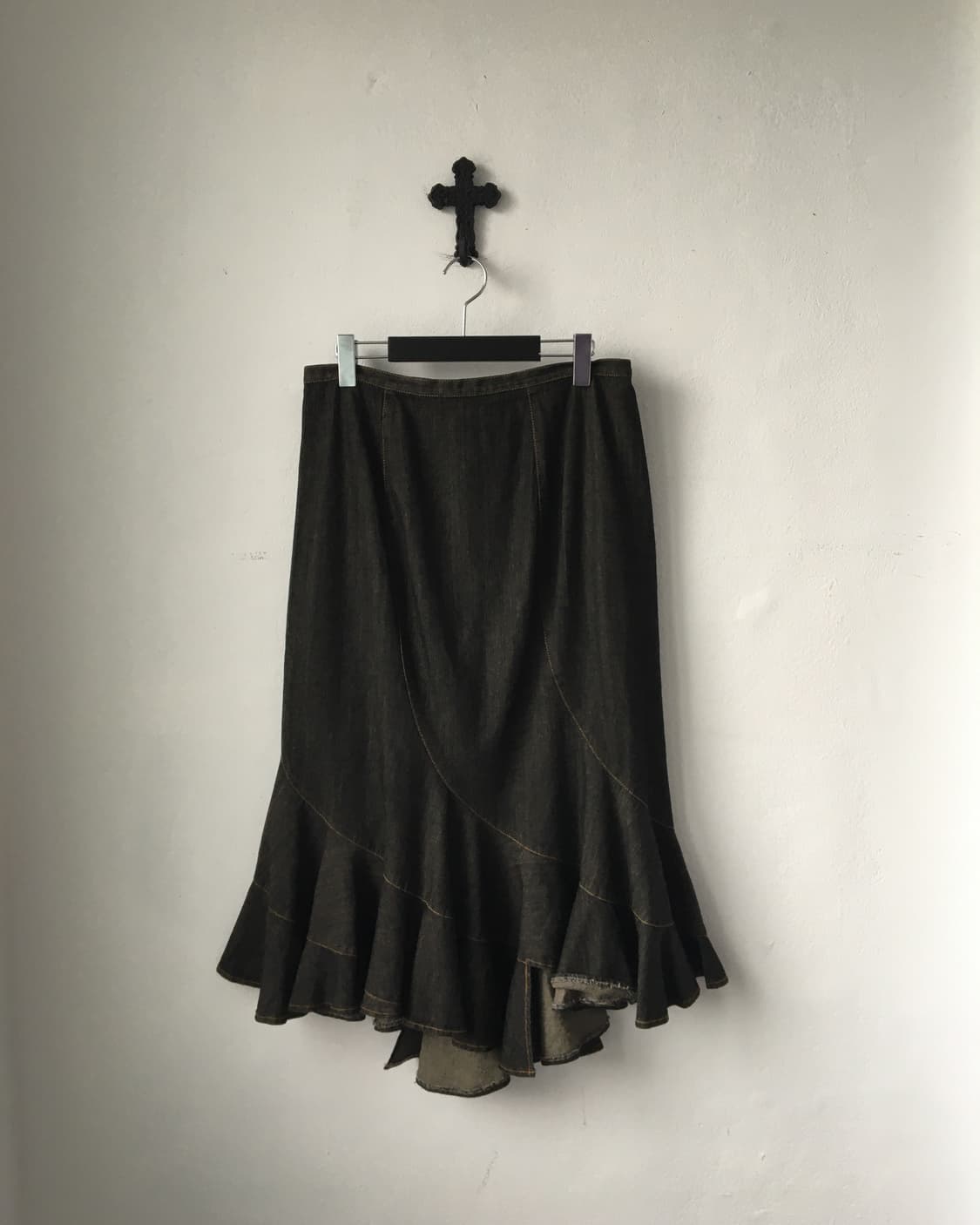 Unbalanced long skirt 상품이미지1