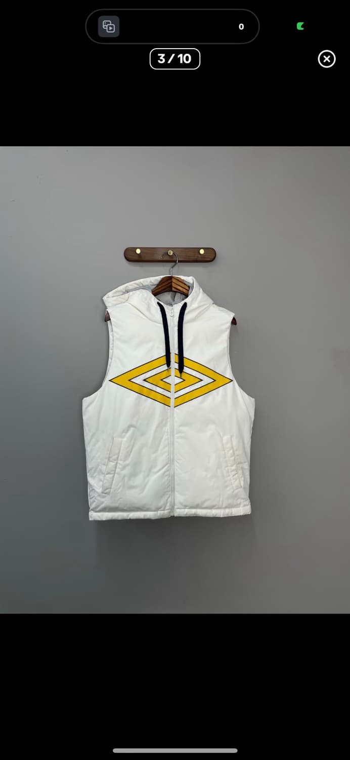 엄브로 빅로고 화이트 패딩 베스트 A3355 상품이미지3