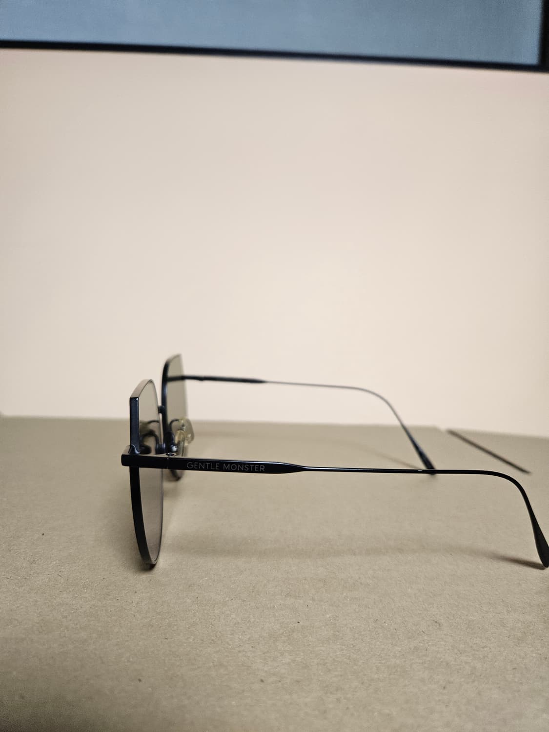 젠틀몬스트 선글라스 상품이미지2