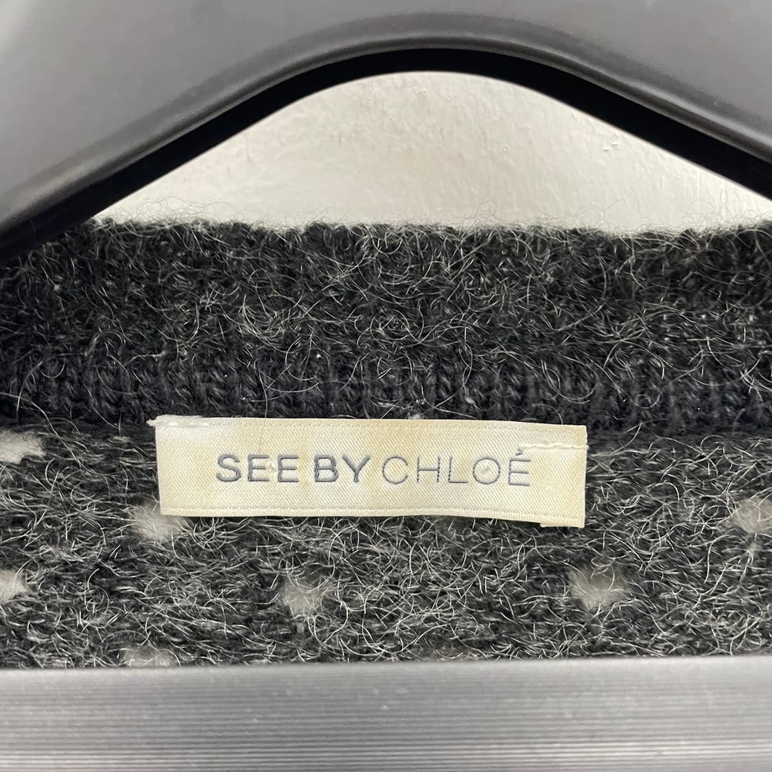 끌로에 모헤어 니트 스웨터 블랙 상품이미지4