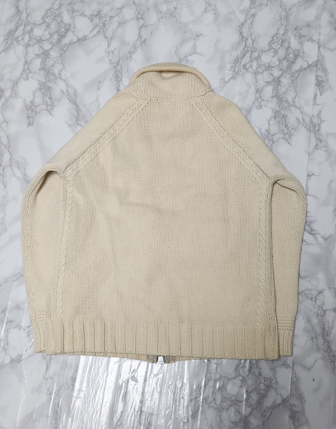 스톤아일랜드 아이보리 꽈배기 니트 집업 자켓 상품이미지5