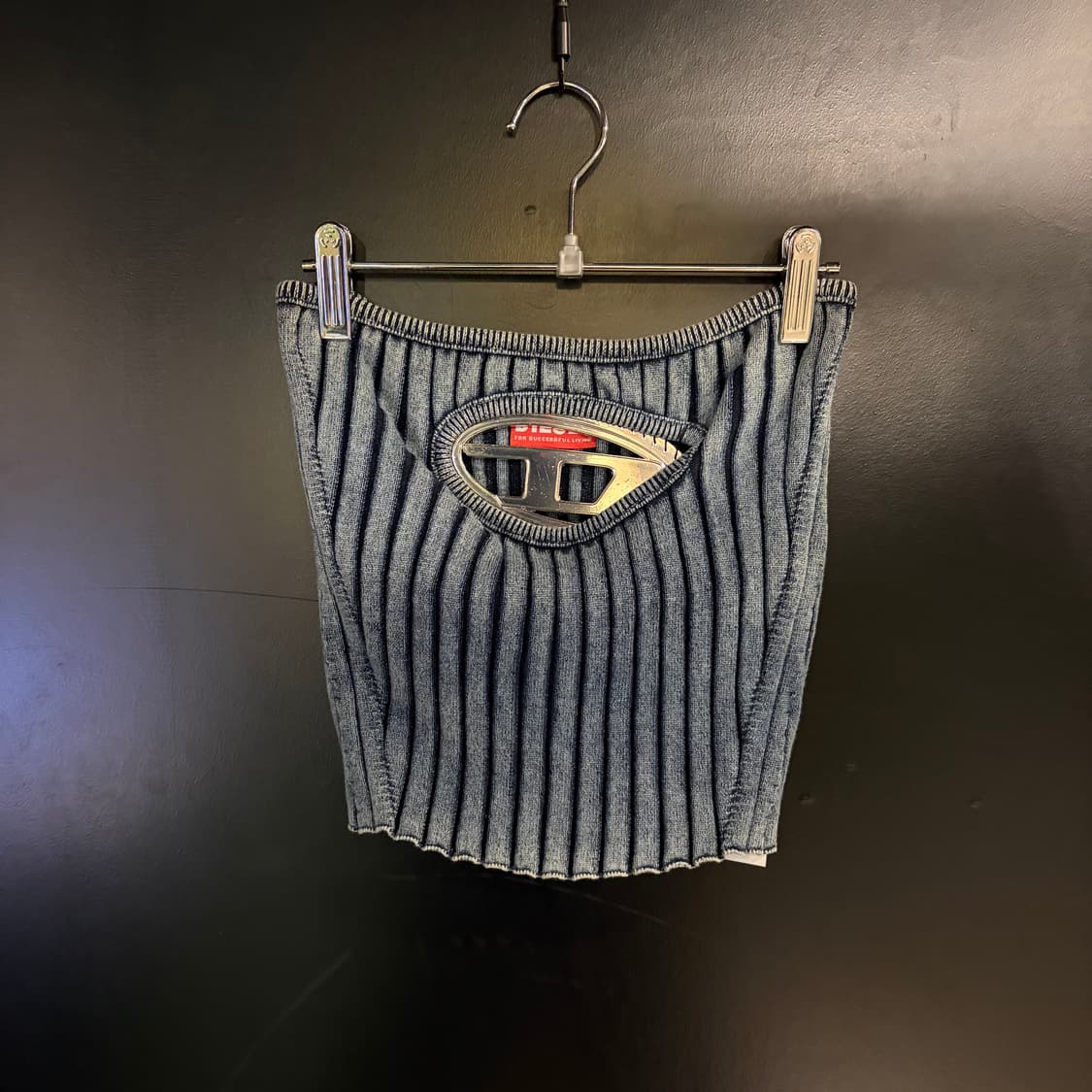 디젤 로고 워싱 골지 튜브탑 상품이미지1