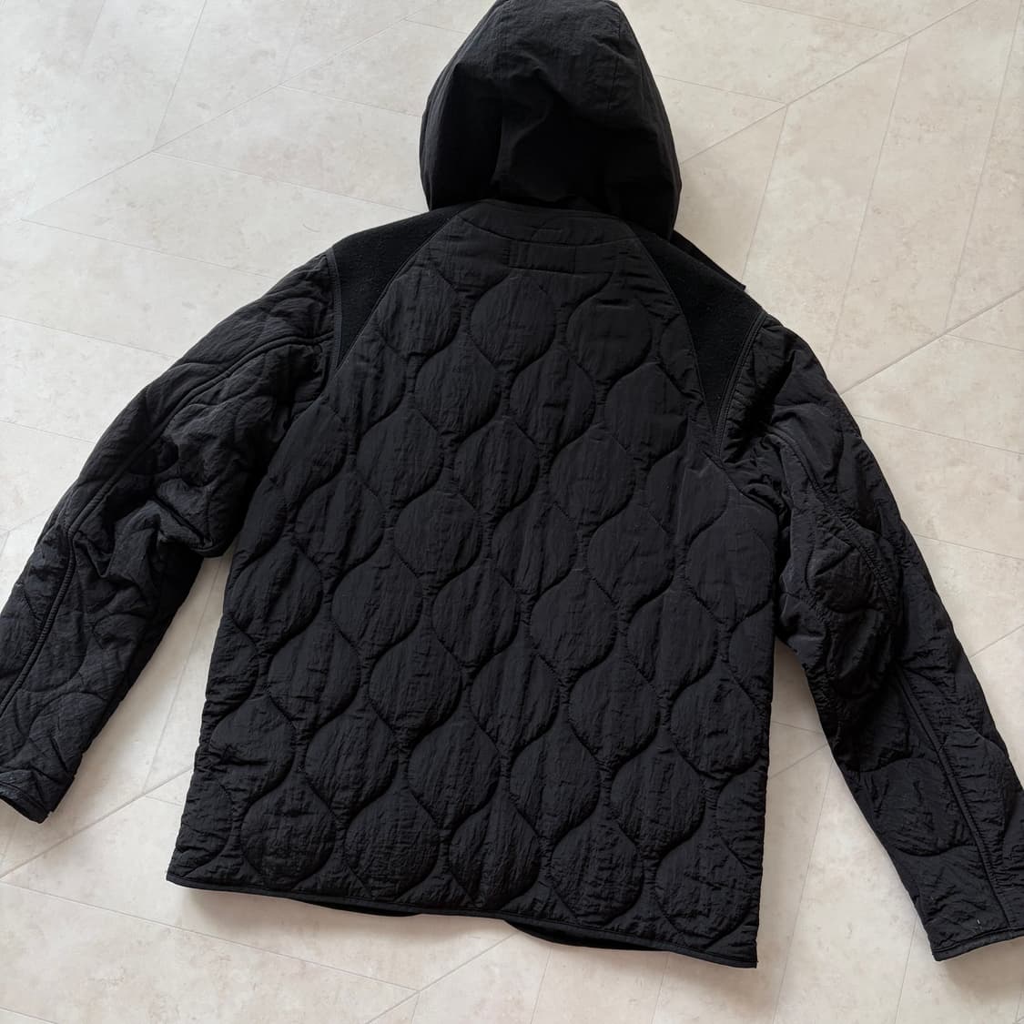 (M)이스트로그 퀼팅 셰르파 자켓 블랙 상품이미지4