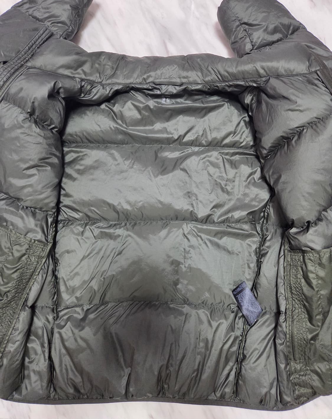 유니클로  울트라 라이트 다운 자켓 상품이미지4