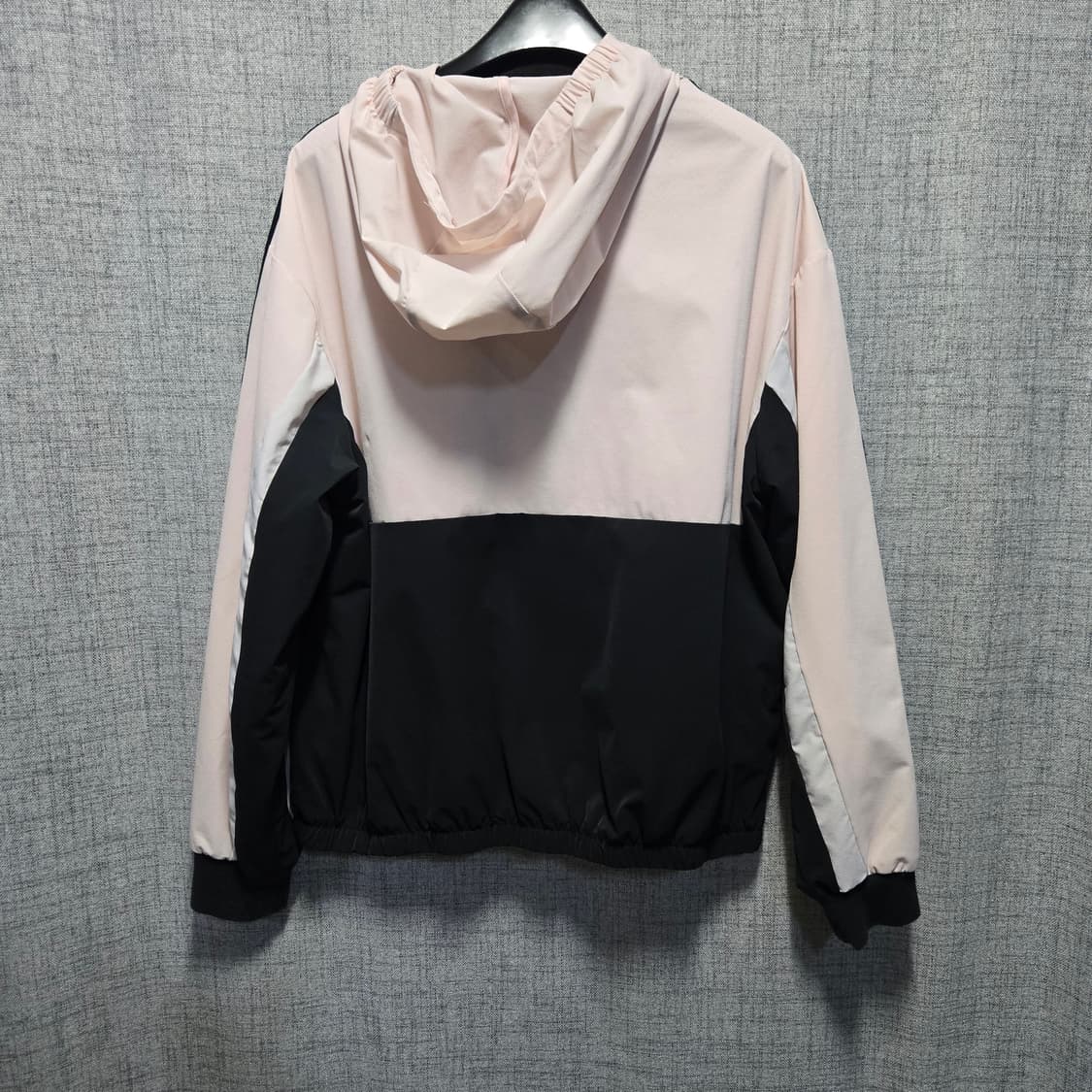 아디다스 여성 딸기우유 트랙탑 바람막이  상품이미지2