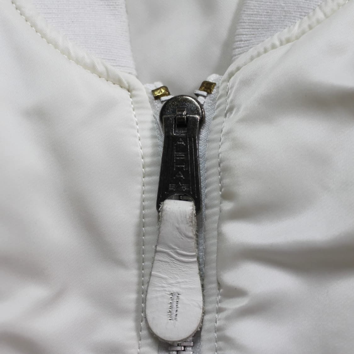 Alpha Industries 알파인더스트리 MA-1 클래식 화이트 자켓 상품이미지4