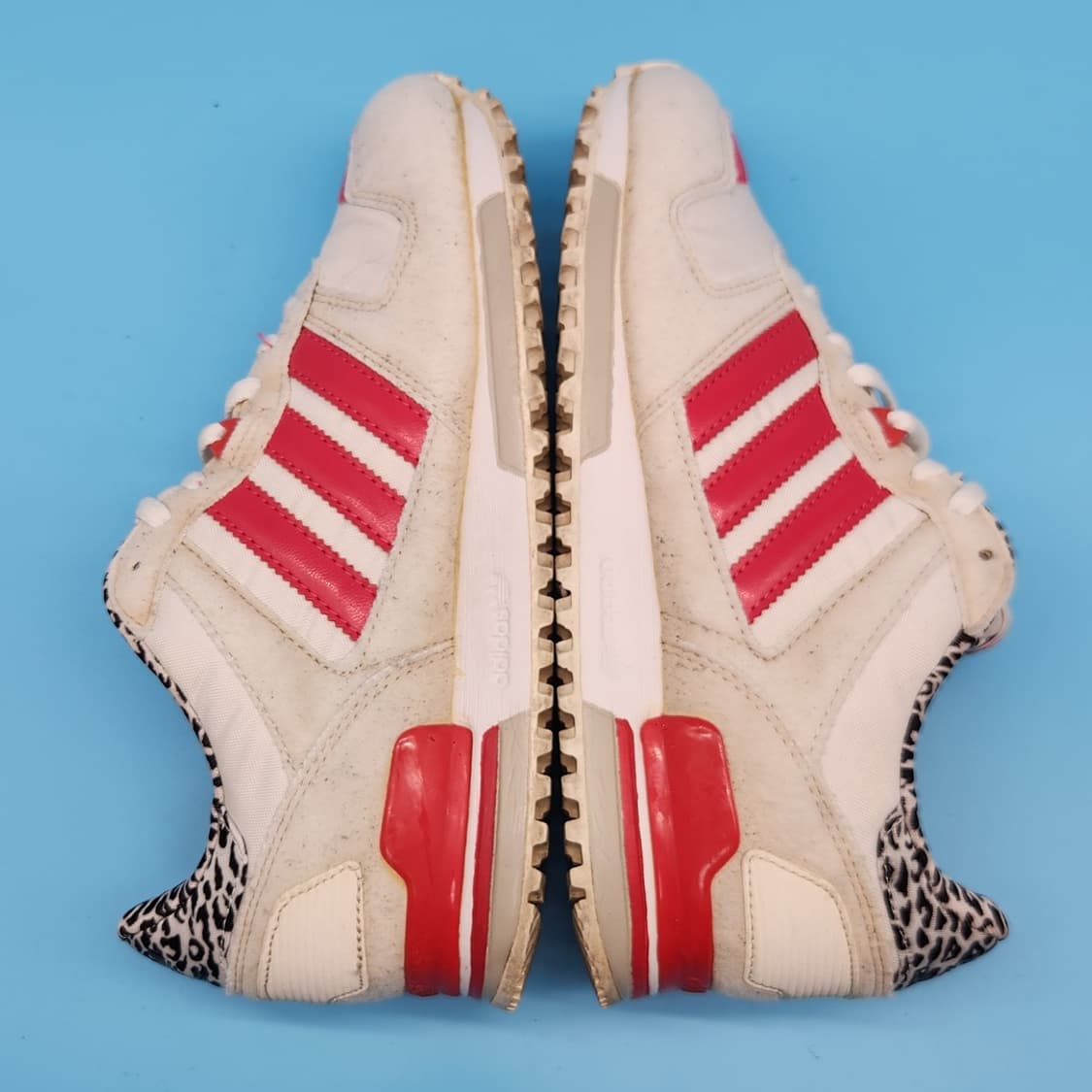 ooo 아디다스 ZX700 여성운동화235 상품이미지5