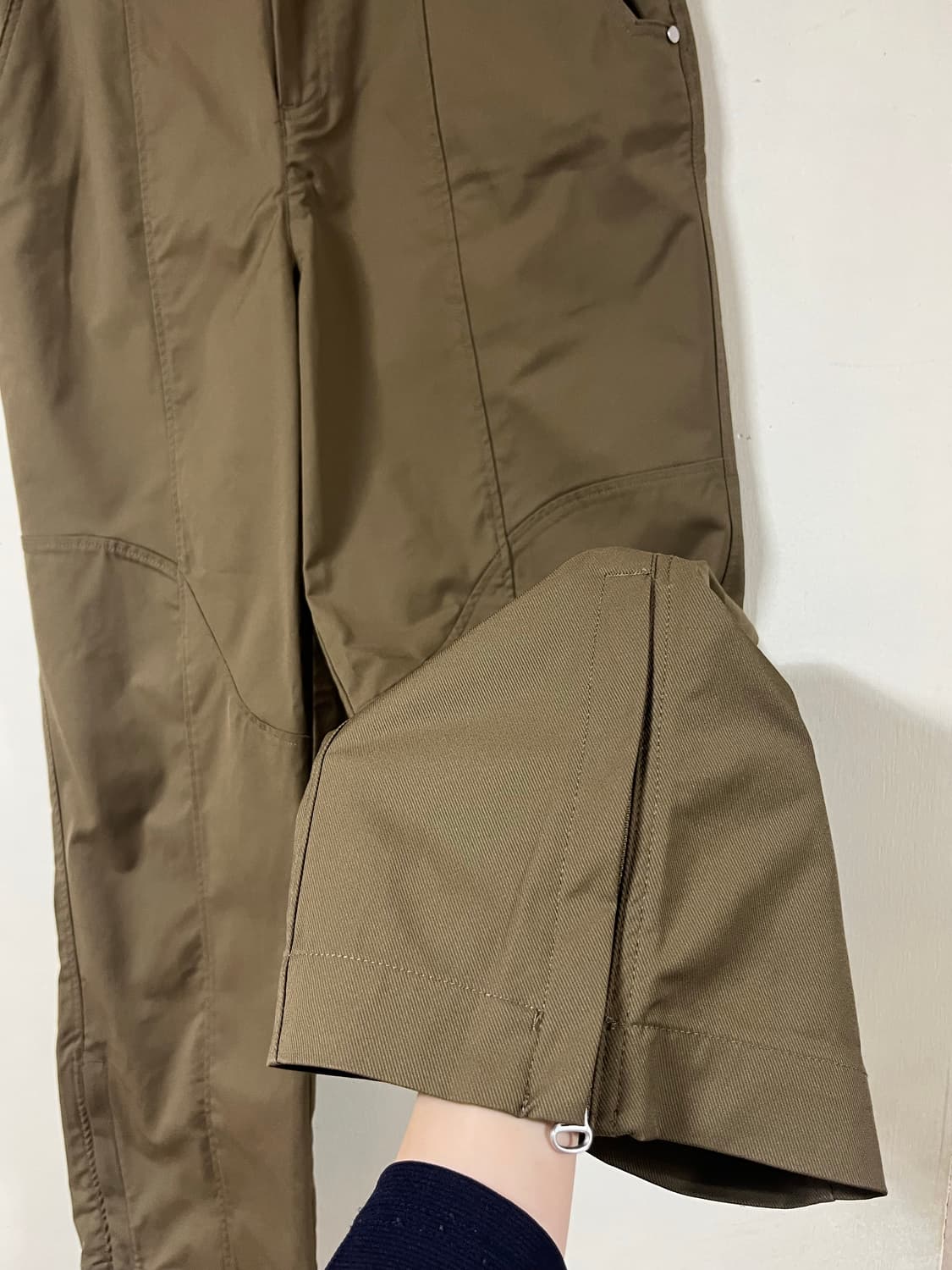 자라 ZARA 절개 디테일 바지 상품이미지3