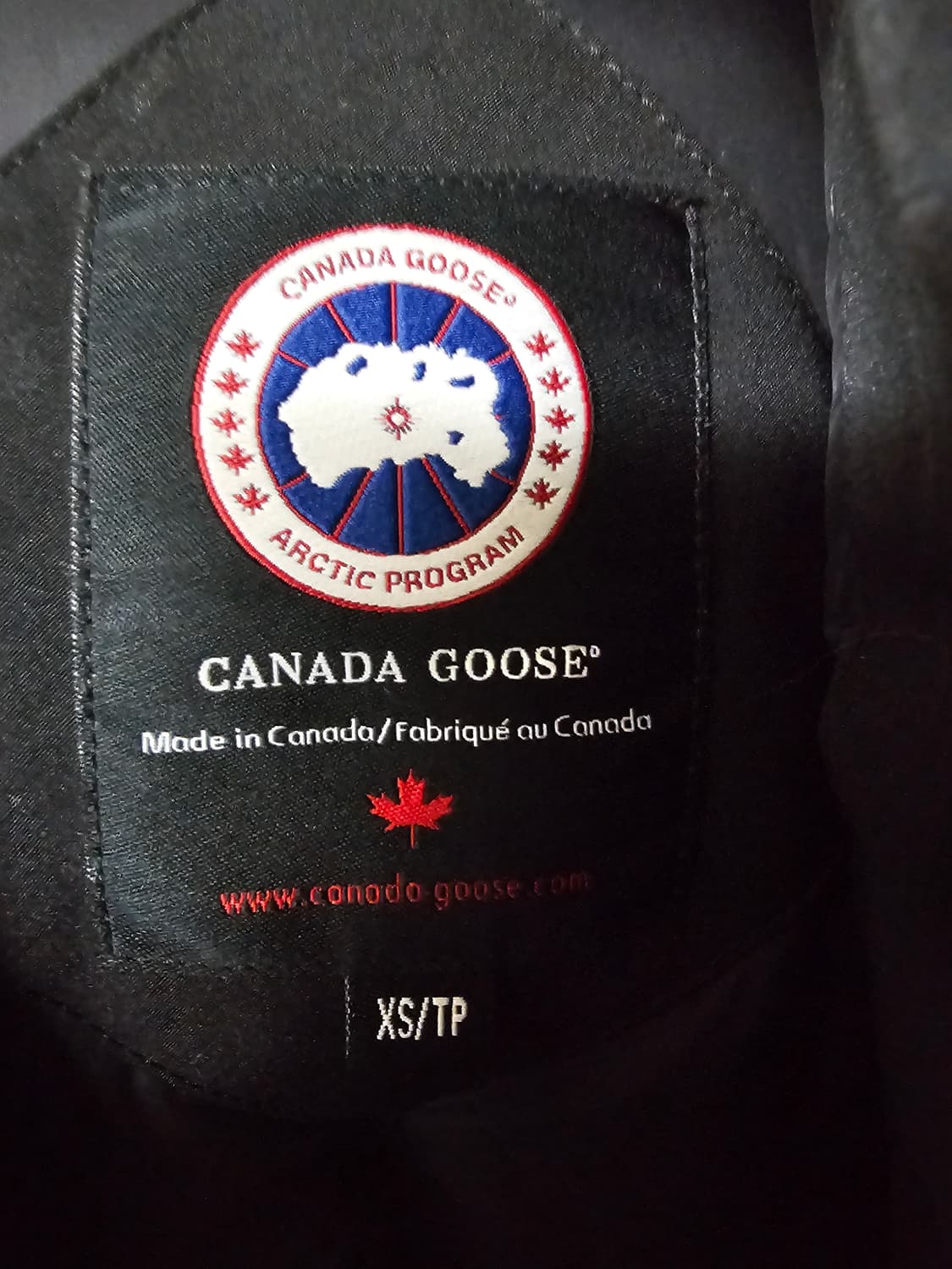 캐나다구스 익스페디션 다운 블랙(xs/55반/정품) 상품이미지7