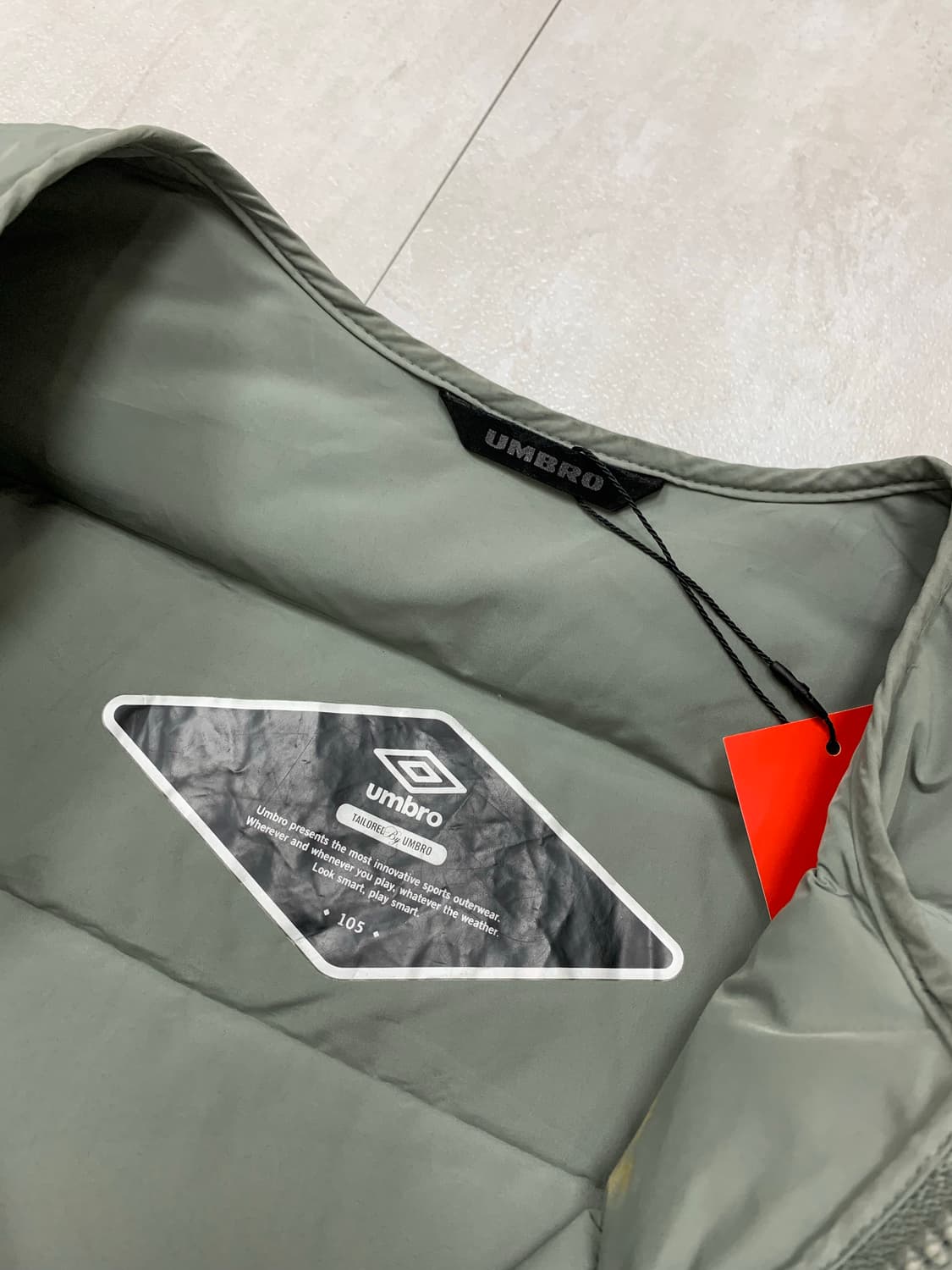 엄브로 카키 그레이 경량 패딩 #238 상품이미지4