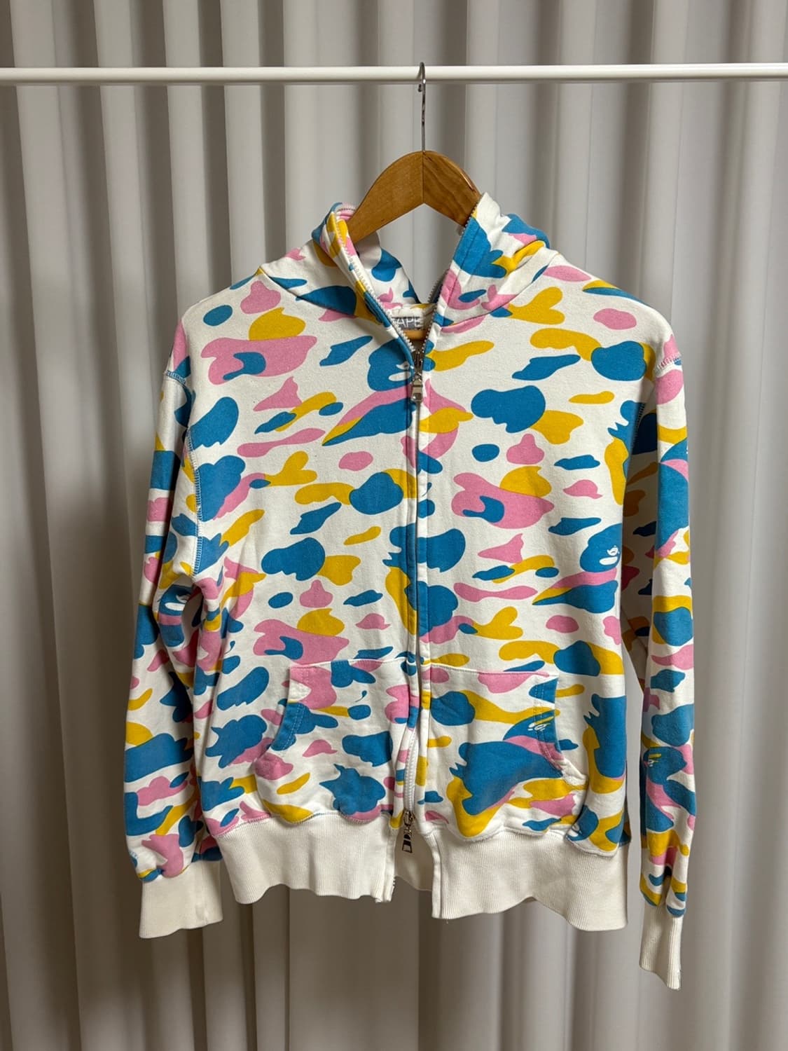 베이프 후드집업 상품이미지1