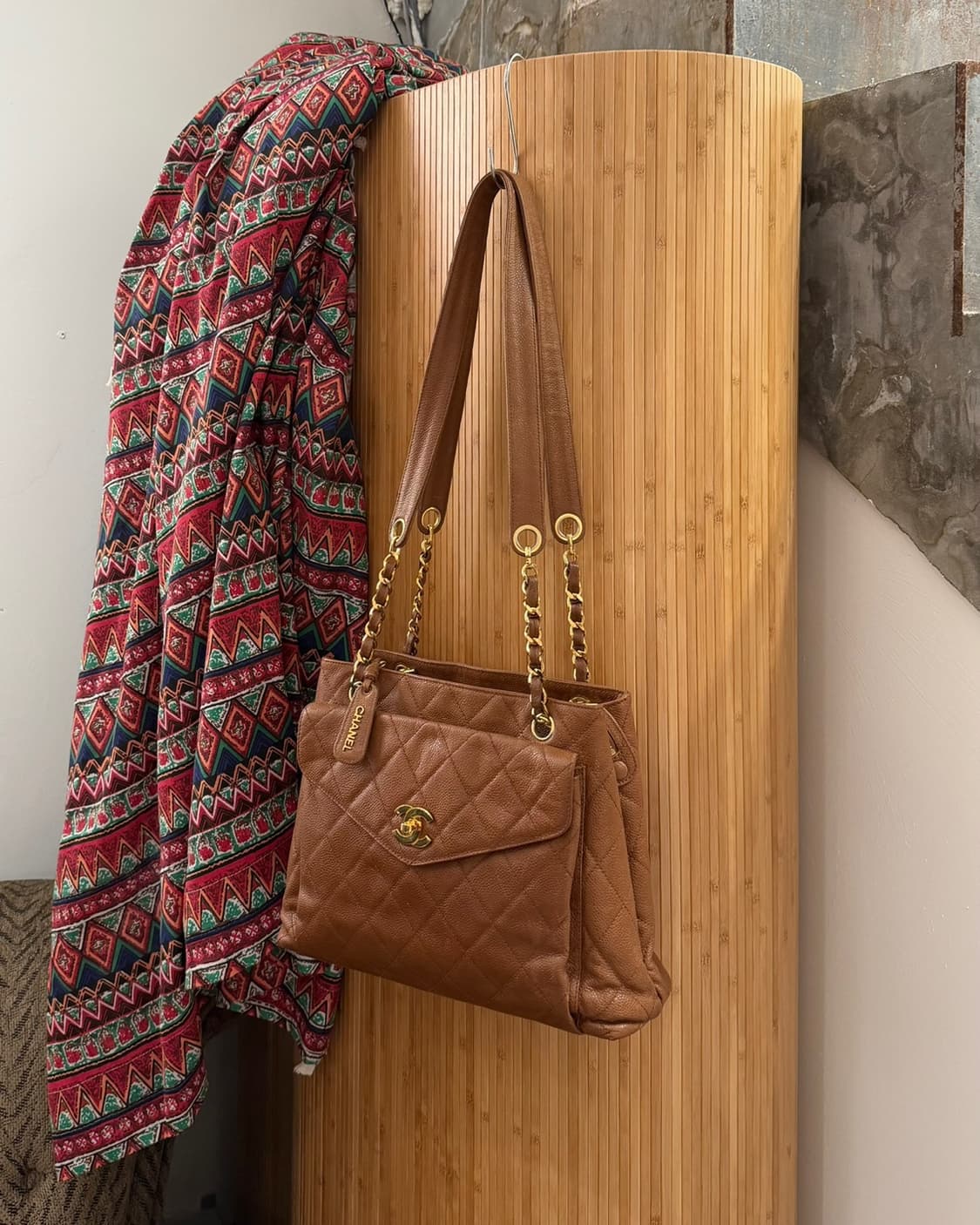 샤넬 브라운 클래식 cc 퀼팅 캐비어 숄더백 상품이미지1