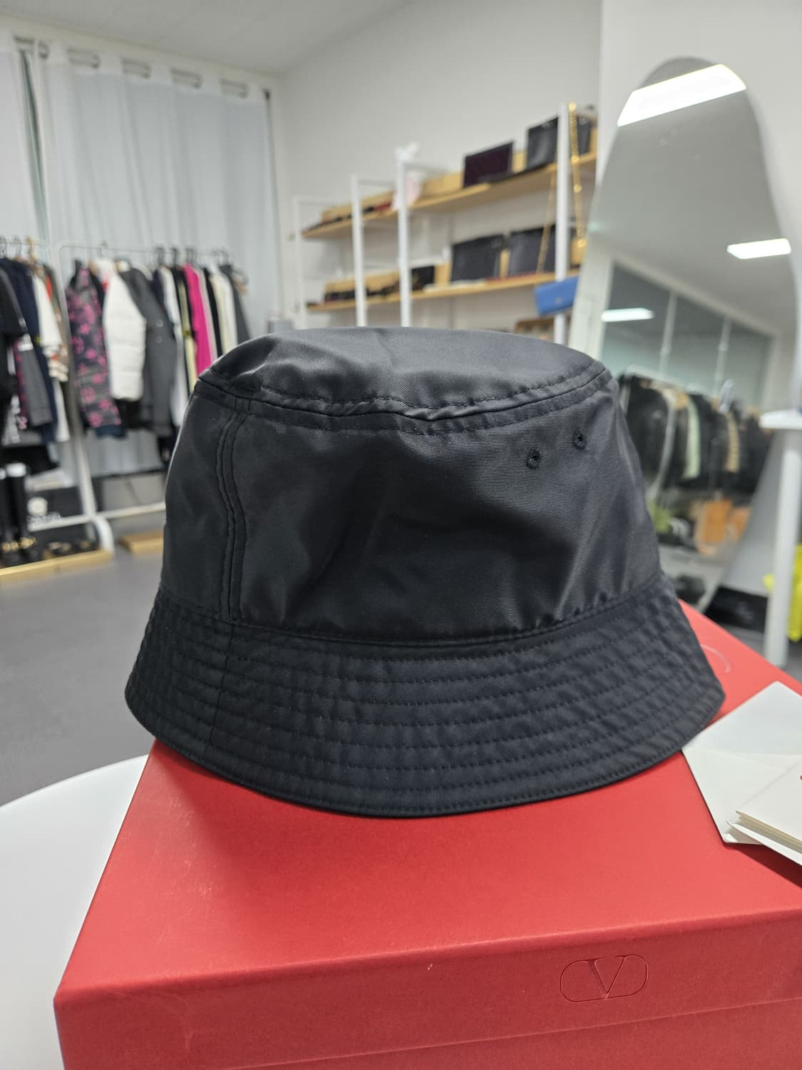 [A급컨디션]발렌티노 로고 버킷햇 상품이미지2