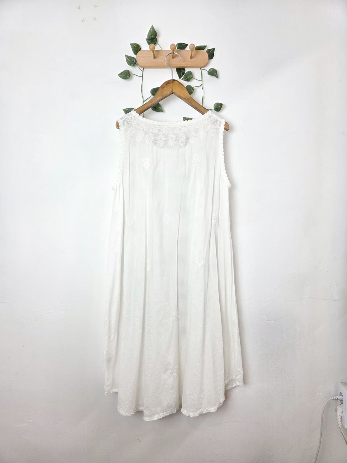 자수 디테일 아사면 원피스 상품이미지5