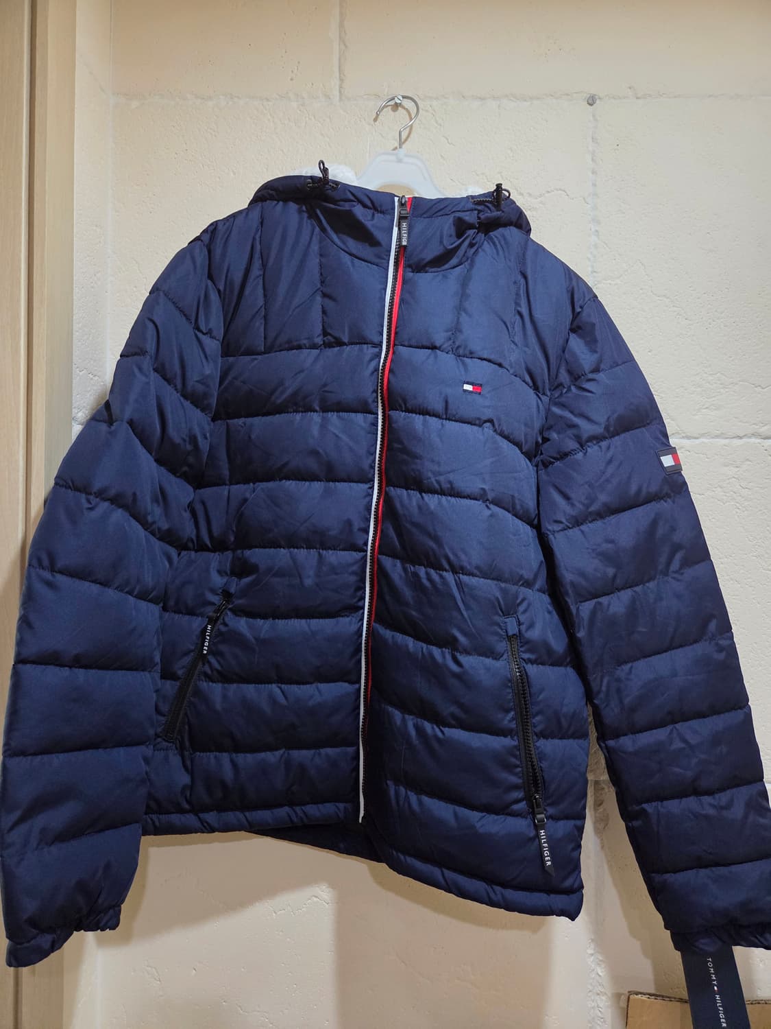 타미힐피거 후드 패딩 네이비 M 새상품 상품이미지1