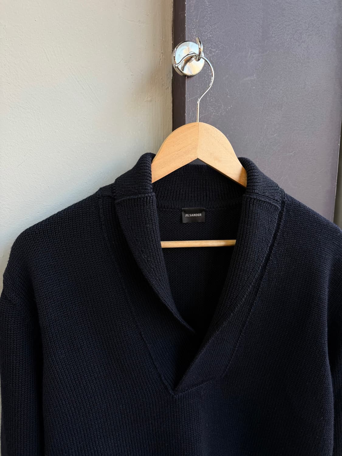 .52/ 질샌더 숄카라 리브스웻 니트 상품이미지3