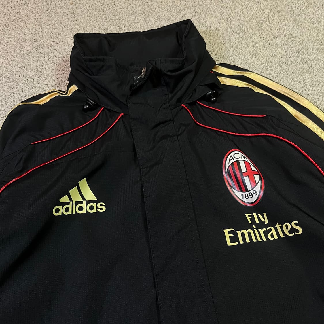 아디다스 AC밀란 트랙 바람막이 자켓 상품이미지2