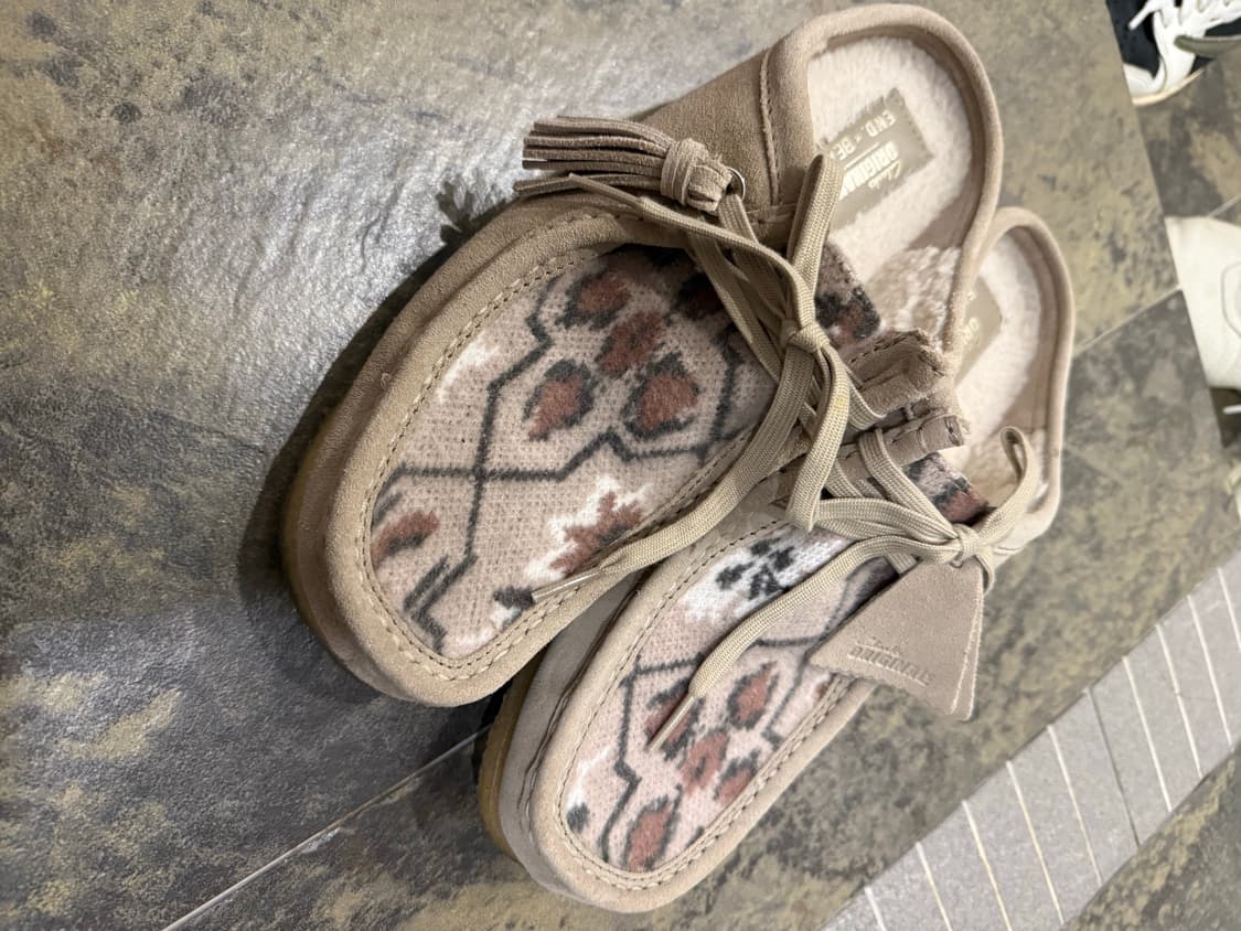 클락스X엔드X빔즈 플러스 왈라비 뮬 메이플 상품이미지4