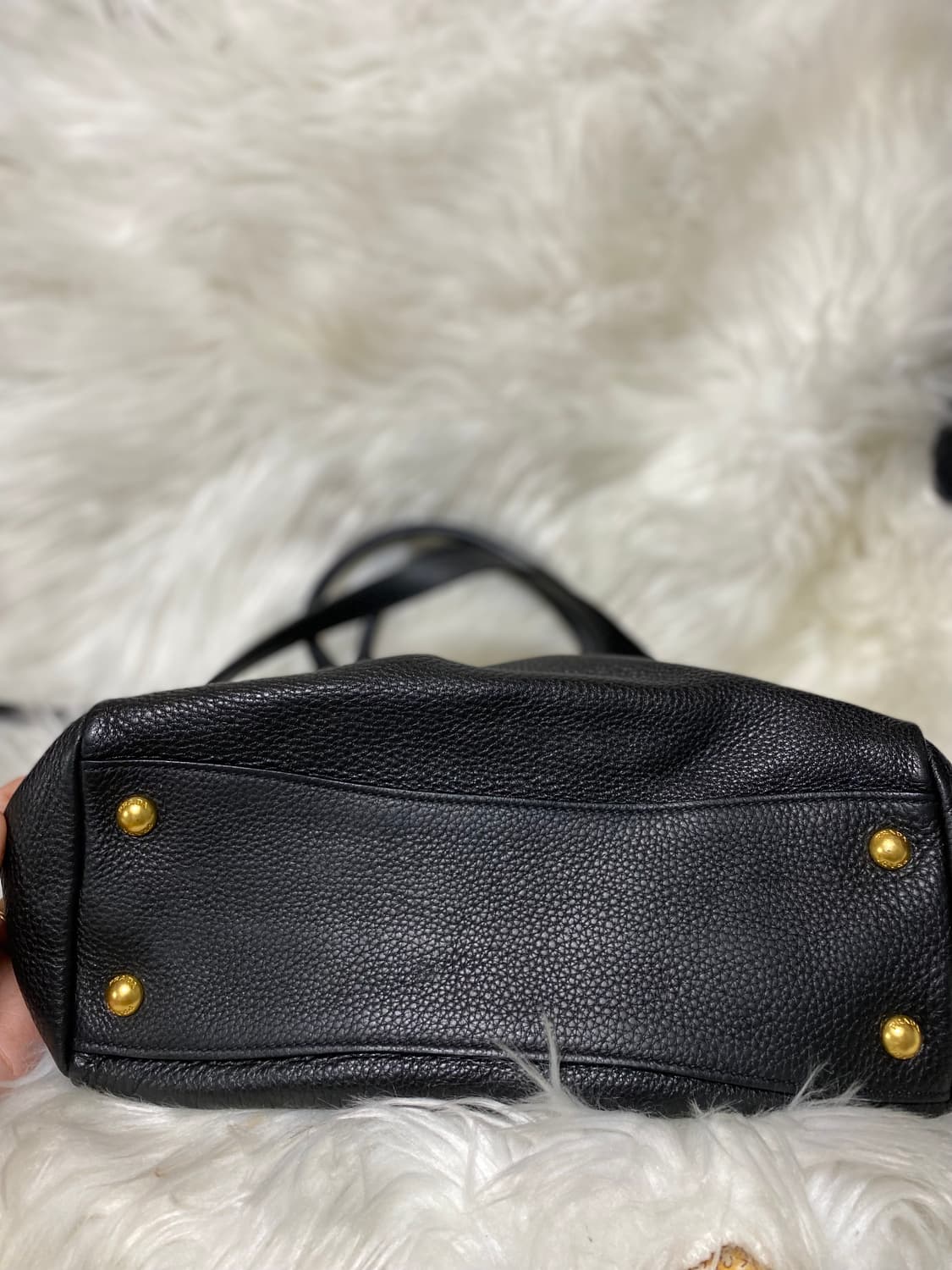 프라다  비텔로 다이노 레더 토트 숄더백 블랙 금장 상품이미지2