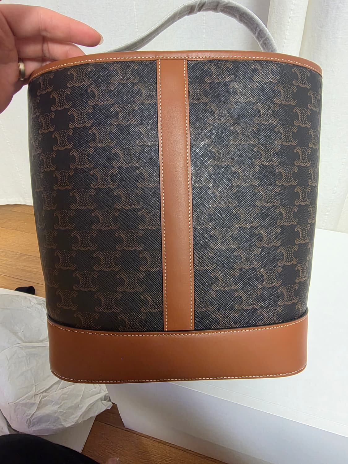 [새상품급] 셀린느 트리옹프 미디움 버킷백 풀구성 상품이미지5