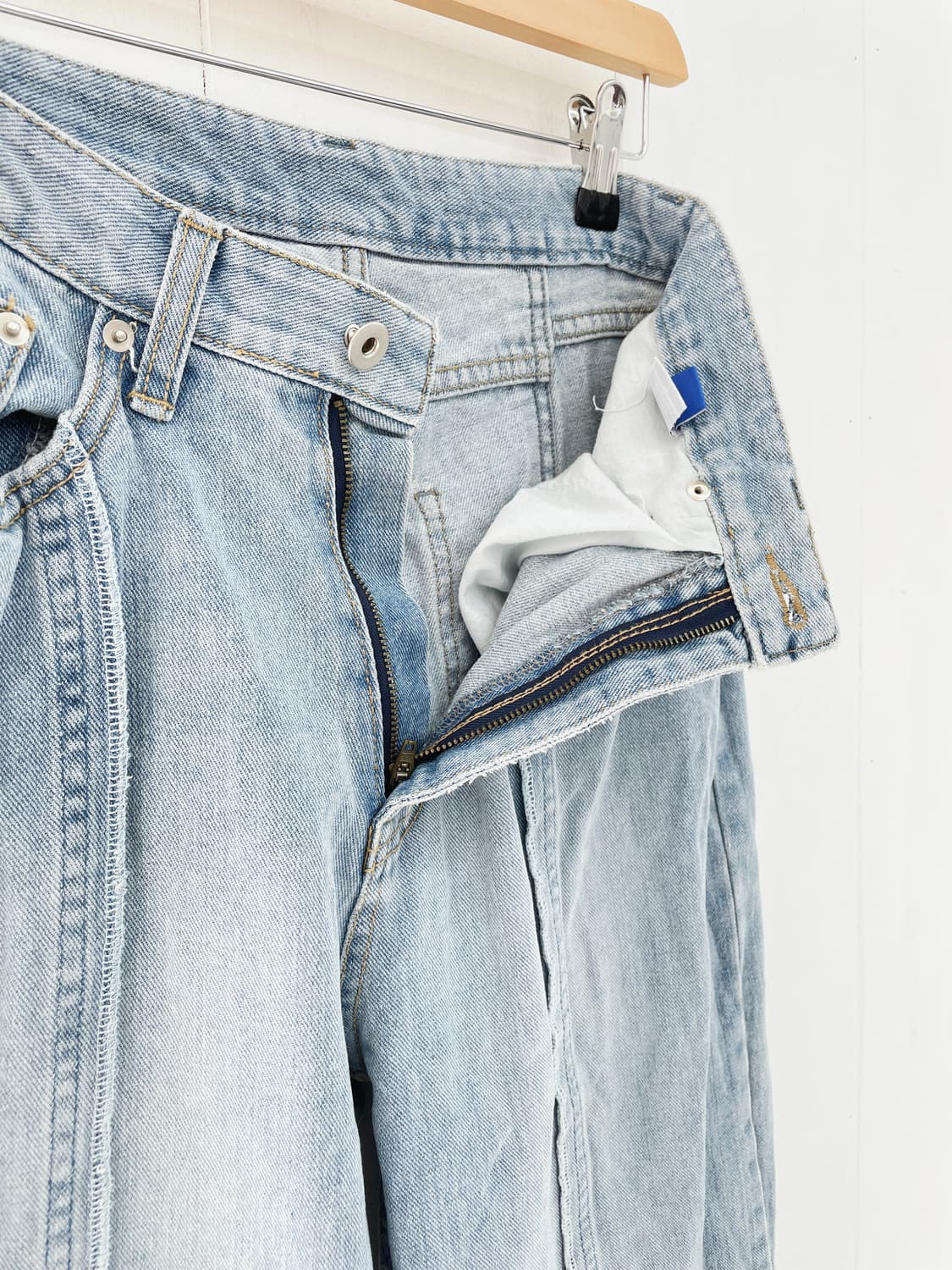 UGIPAL 서울 절개 라인 와이드 데님 팬츠 상품이미지6