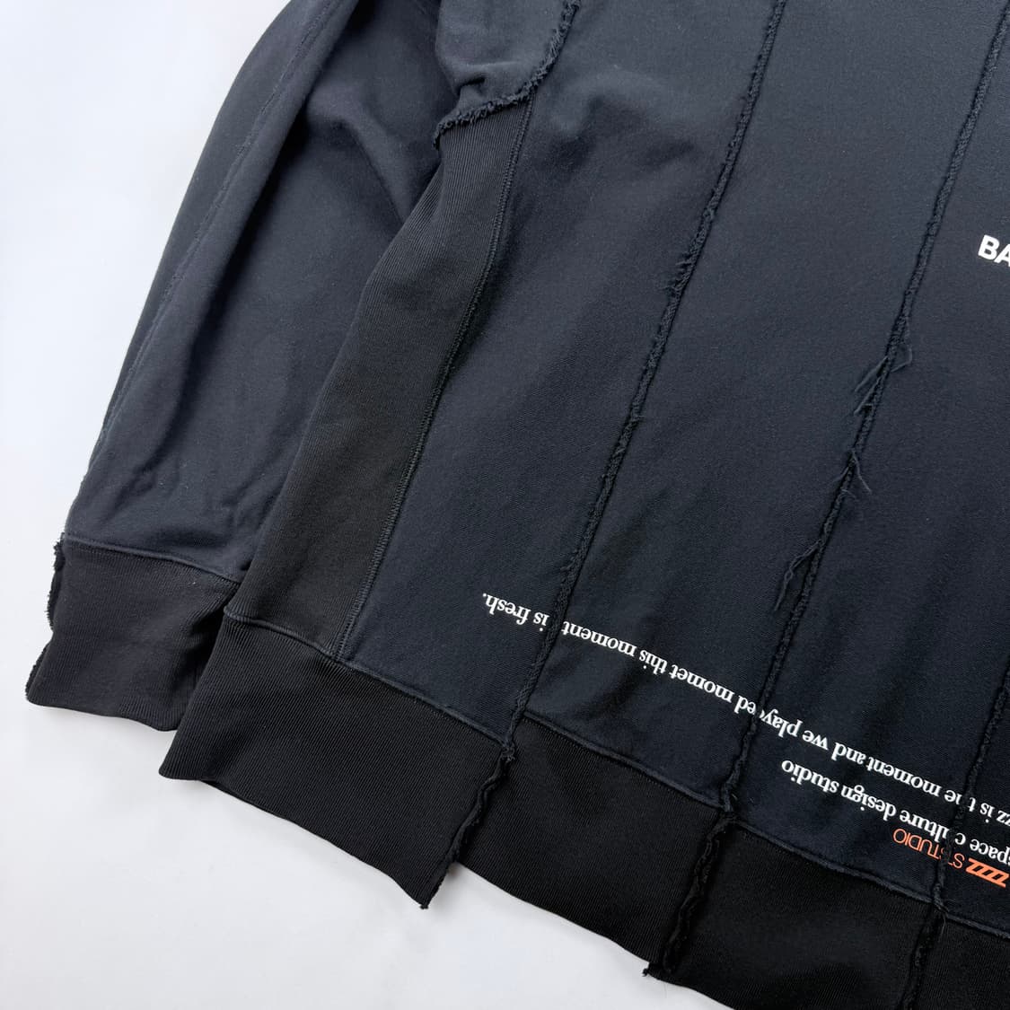 페치 fetch x 바우슈텔러 맨투맨 상품이미지3