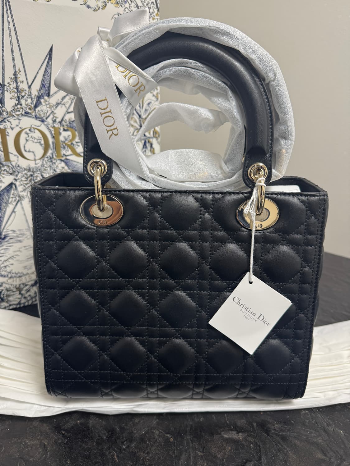 디올 레이디백 미디엄 새상품 상품이미지4