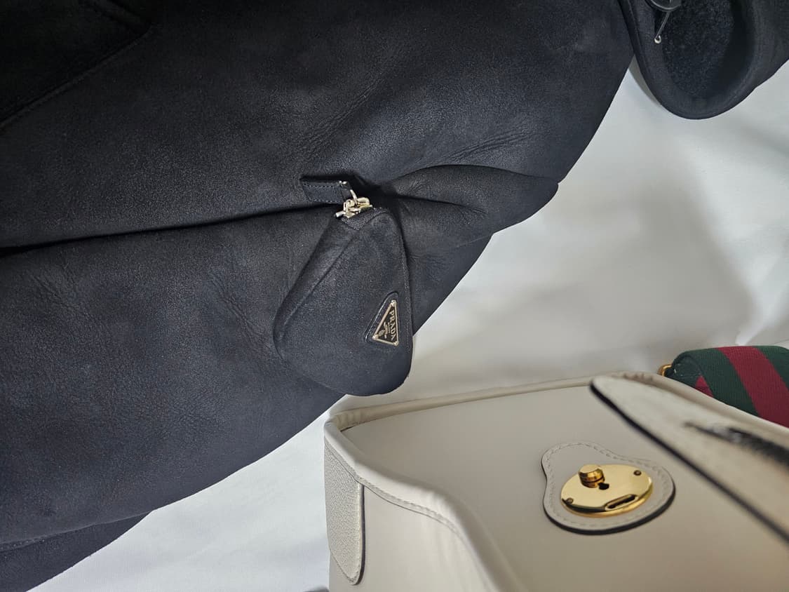 (새상품)프라다 풀스웨이드 안감풀시어링 최고급 상품이미지4