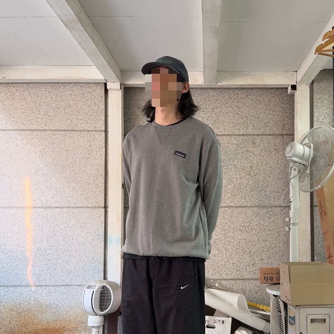 파타고니아 패치 로고 맨투맨 상품이미지1