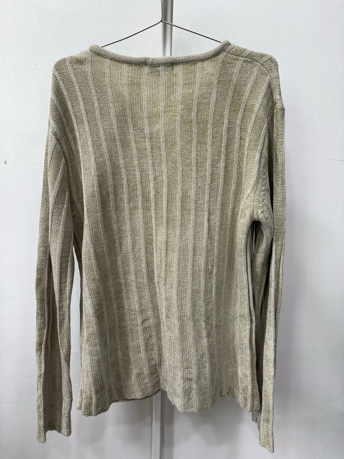 루이스샤브론 스트라이프 짜임 트임넥 긴팔니트 상품이미지7