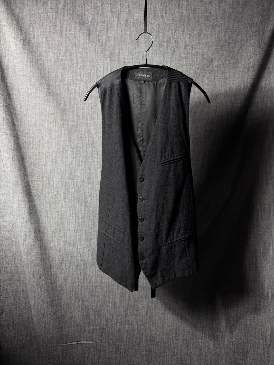 08FW 앤드뮐미스터 백스트랩 울 베스트 상품이미지3