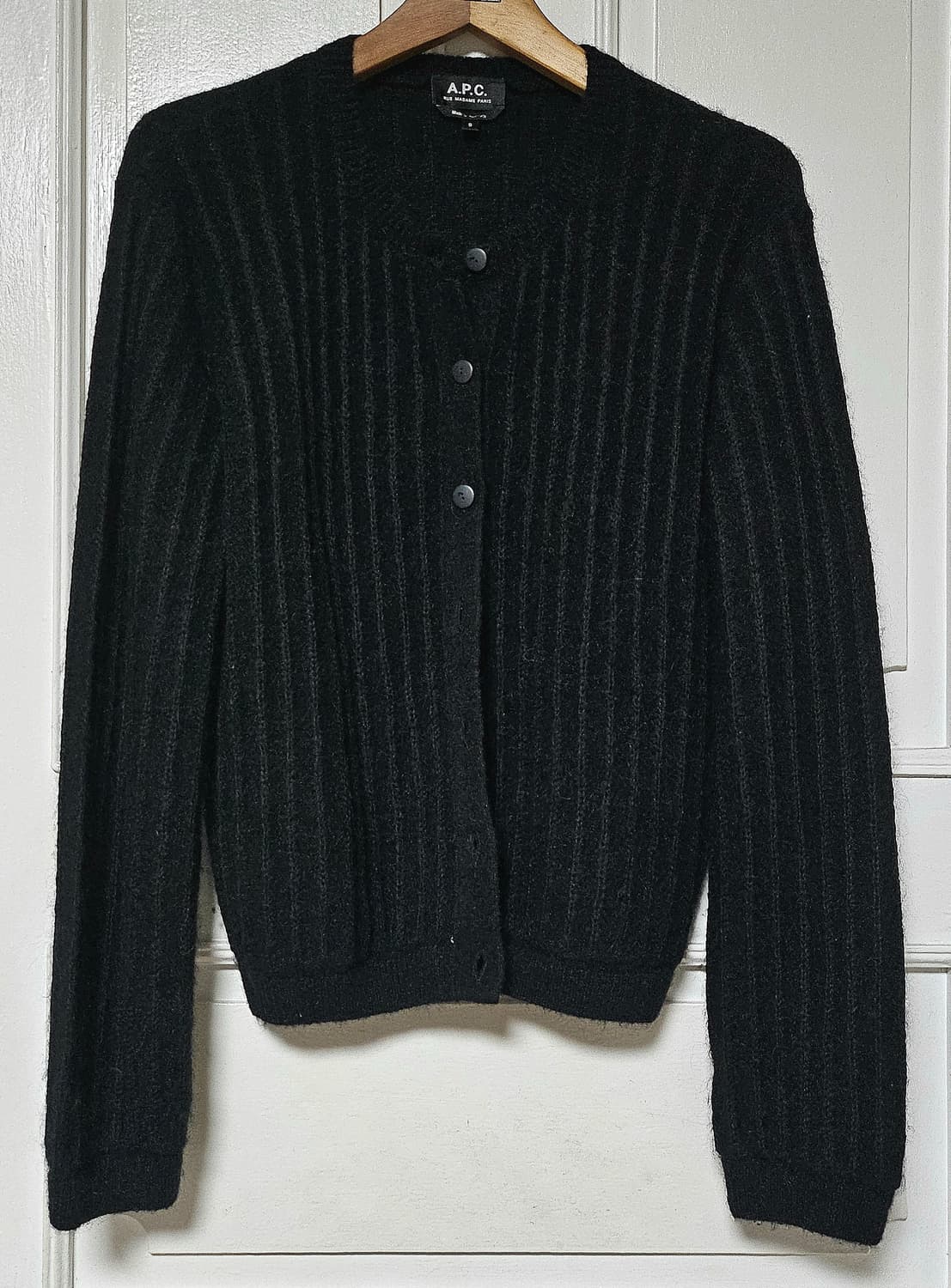 A.P.C. 블랙 니트 가디건 알파카 혼방 상품이미지1