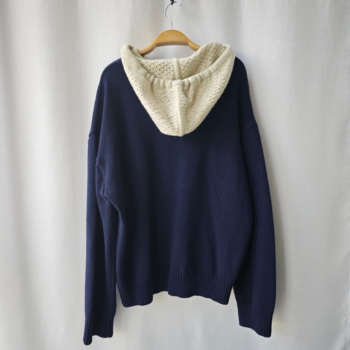 더오픈프로덕트 탈부착 가능 후디 스웨터 네이비 OS 상품이미지5