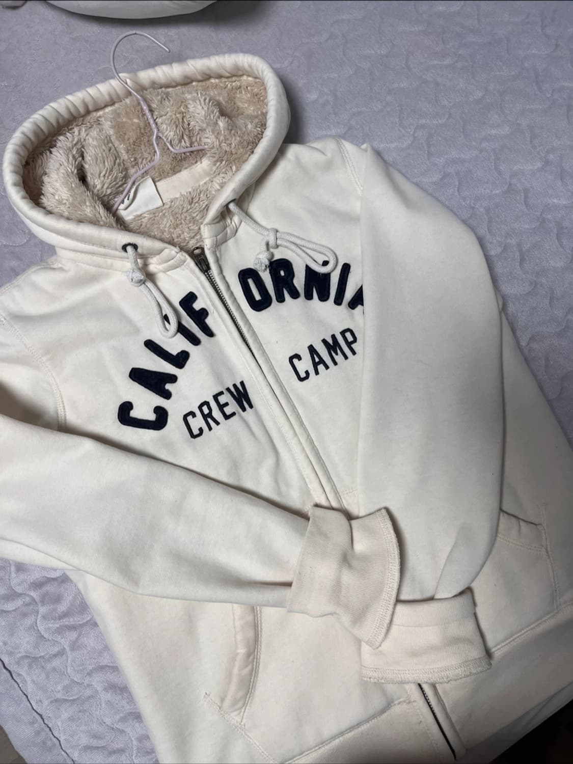 후아유 화이트 후드집업 판매해요 상품이미지1