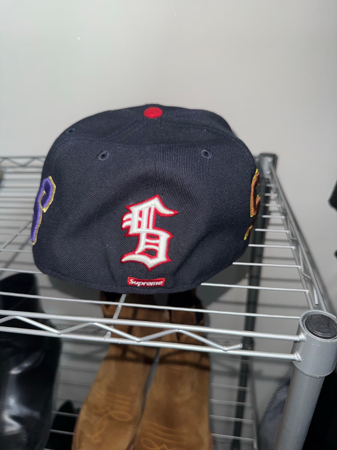 슈프림 멀티 s 로고 뉴에라 네이비 - 25ss 상품이미지4