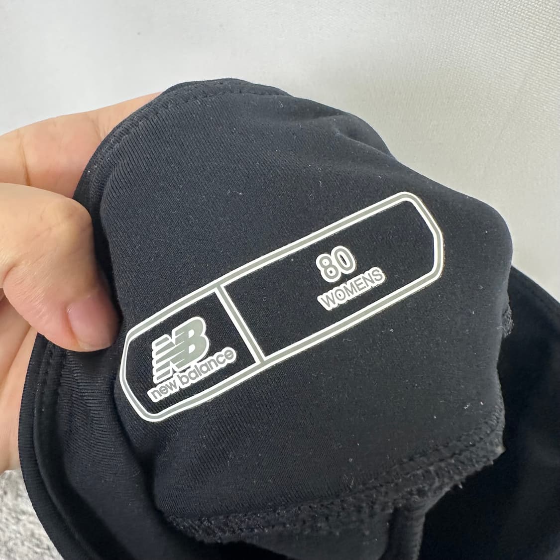 뉴발란스 여자 스판 반바지레깅스 검정 80 (L) 상품이미지6