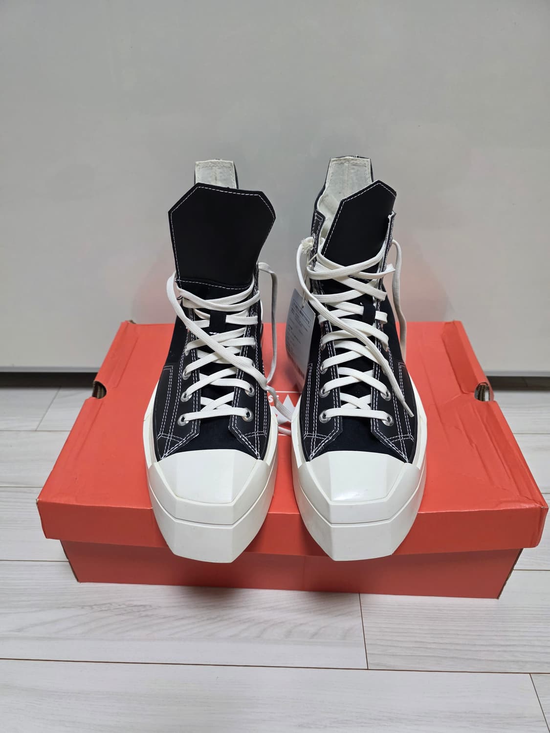 컨버스 디럭스 스퀘어드 하이 상품이미지2