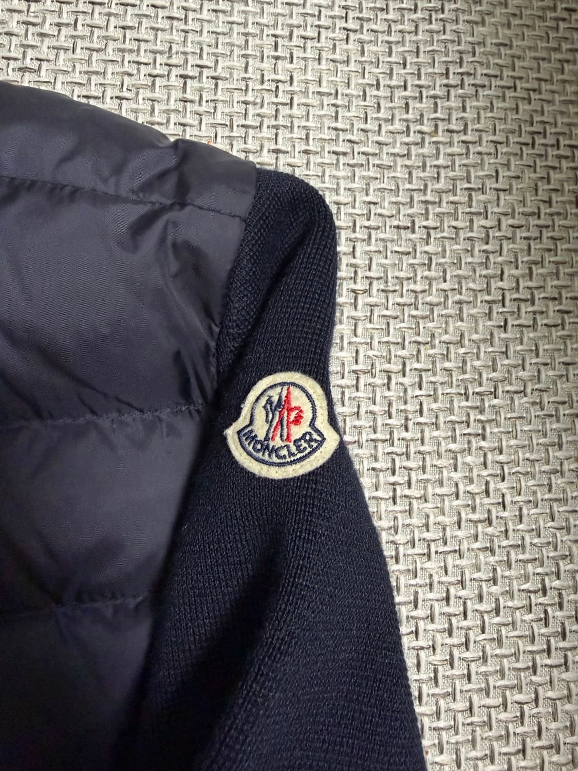 오케이몰/nfc 몽클레어 김현우 니트패딩 M 상품이미지2