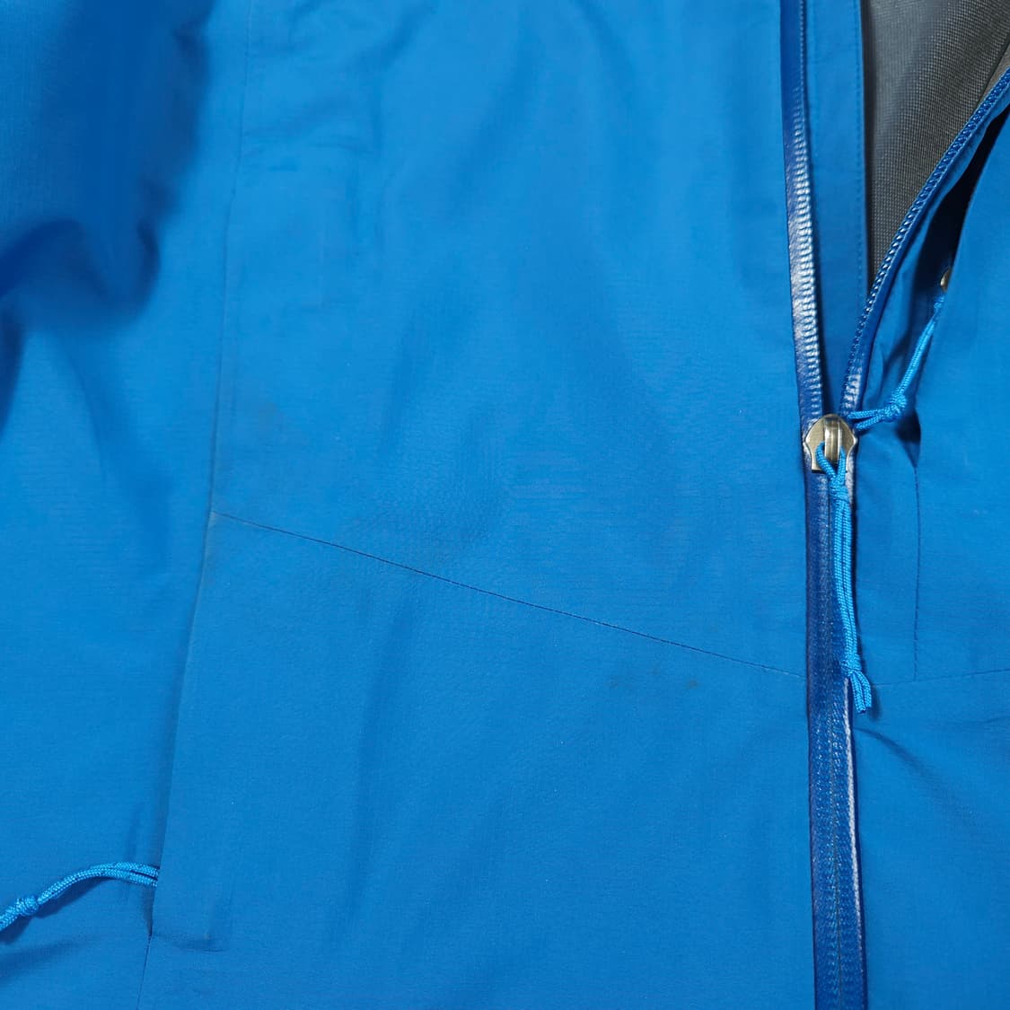 파타고니아 바람막이 블루 상품이미지7