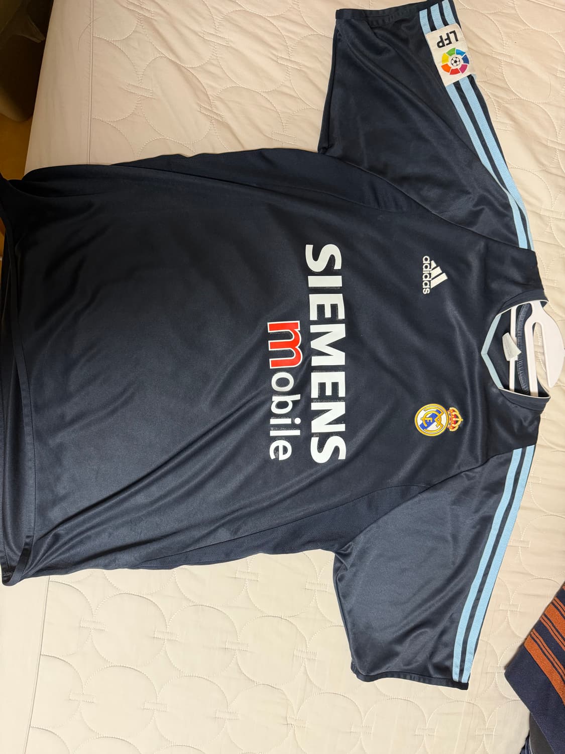 03-04 레알마드리드 어웨이 베컴 유니폼 L 상품이미지3