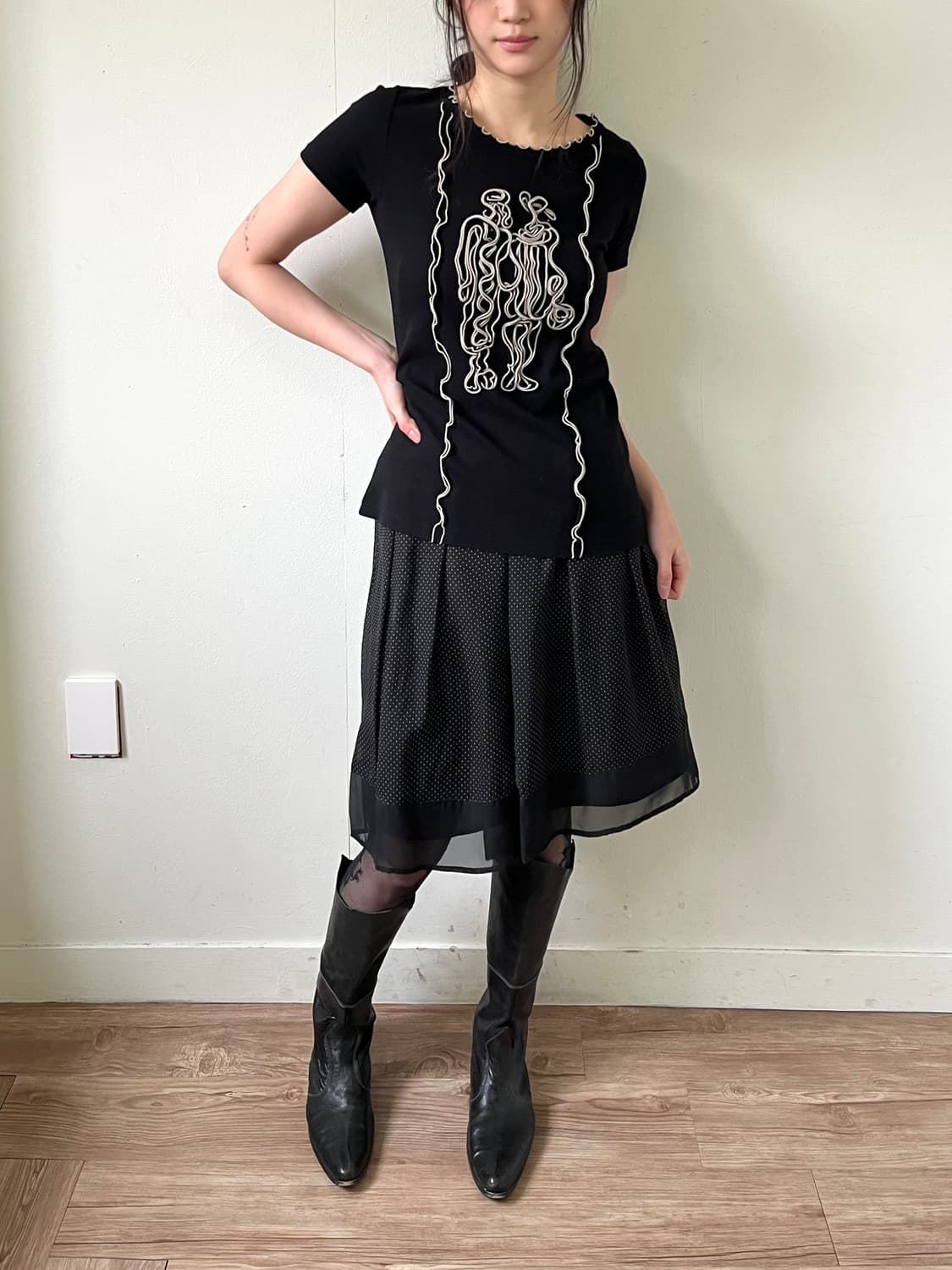 sutfeso 블랙 드로잉 티셔츠 상품이미지7