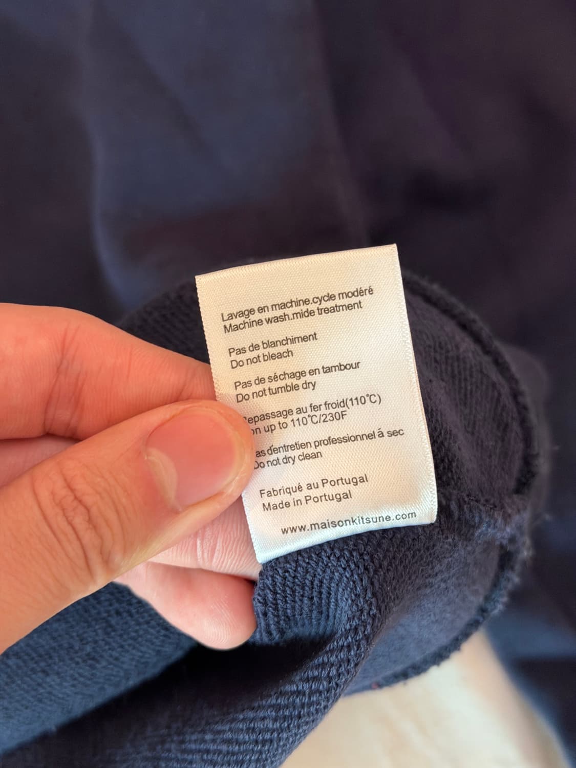 메종키츠네 신형 폭스헤드 패치 맨투맨 스웻셔츠 네이비 상품이미지4