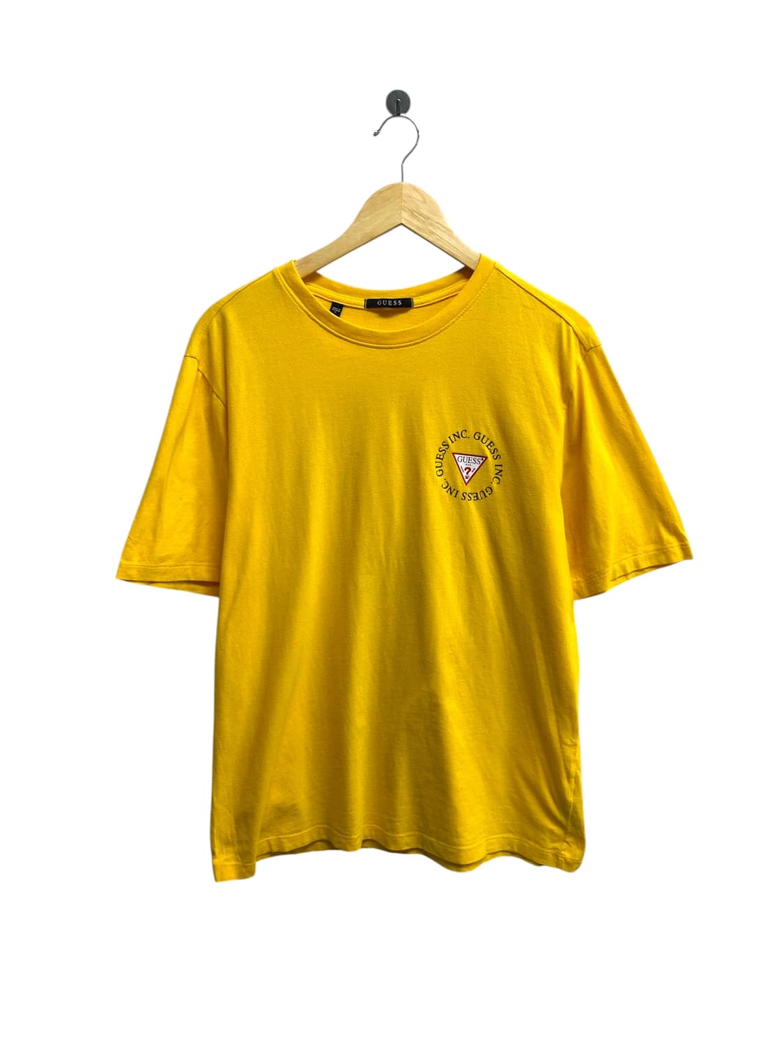 게스 GUESS 옐로우 삼각 로고 반팔티 S-M 상품이미지2