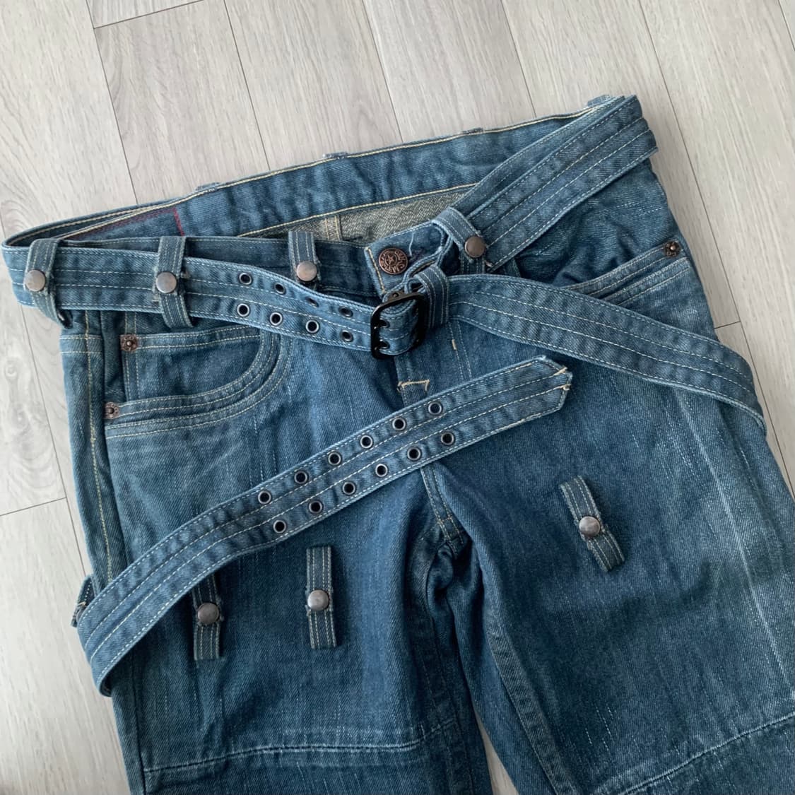 리바이스 레드 데비안트 본디지 데님 levi’s red 유럽 상품이미지3
