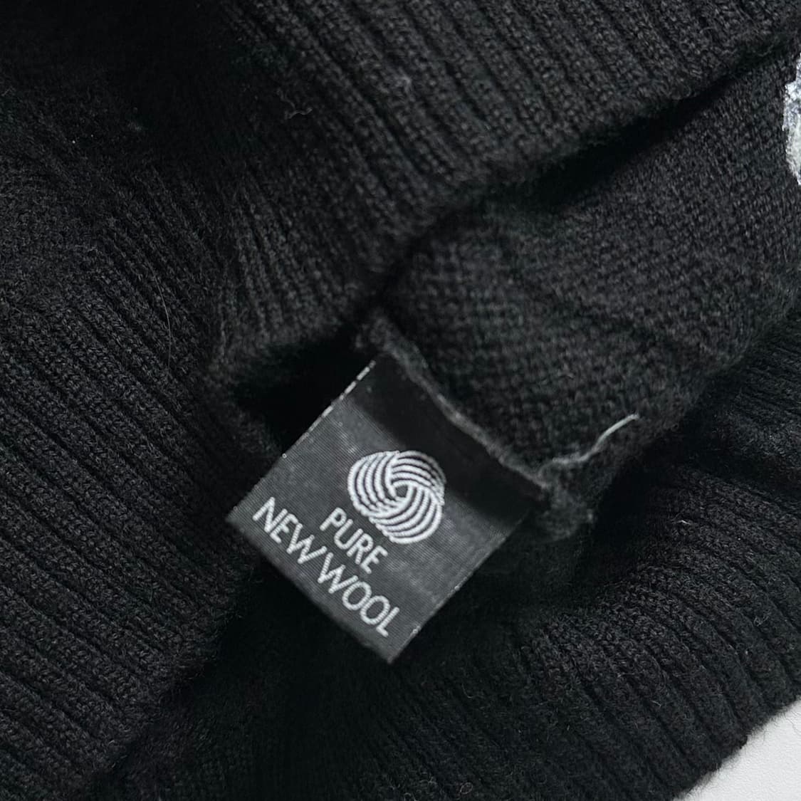 90s 버버리 블랙 울 코만도 니트 상품이미지8